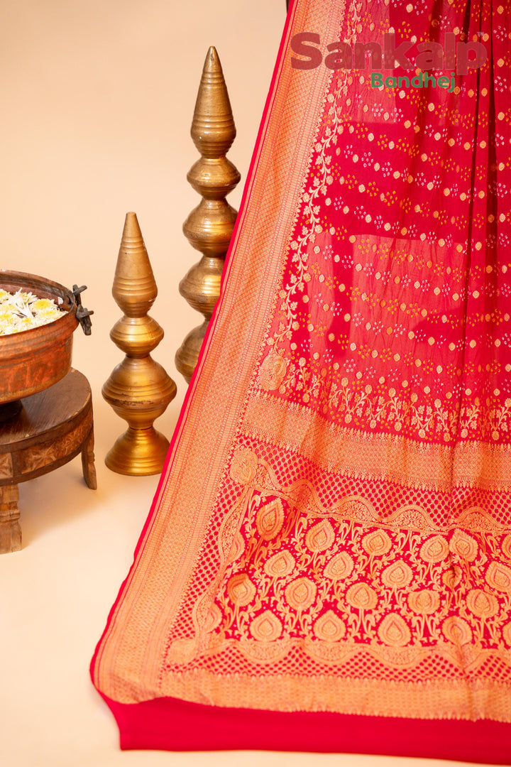 Floral Butti Design Pure Banarasi Georgette Bandhej Saree