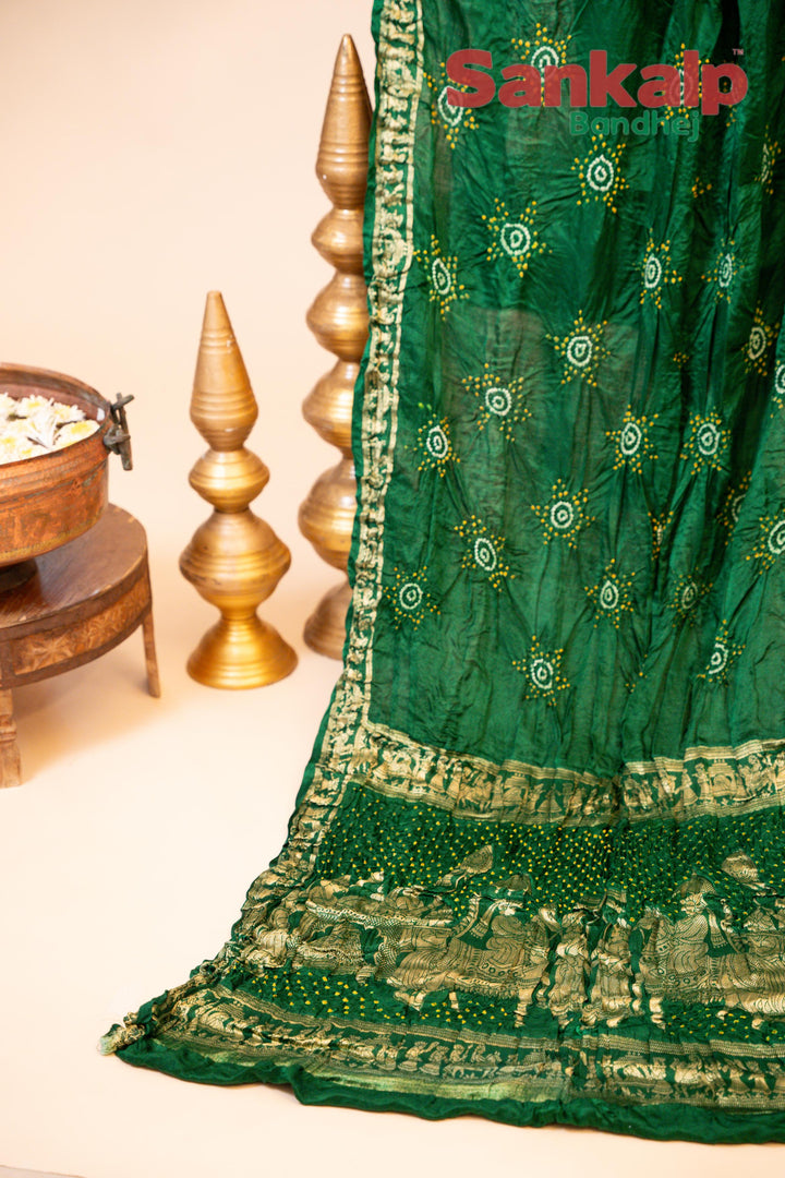 Green Gajji Silk Star Shaped Bandhej Saree
