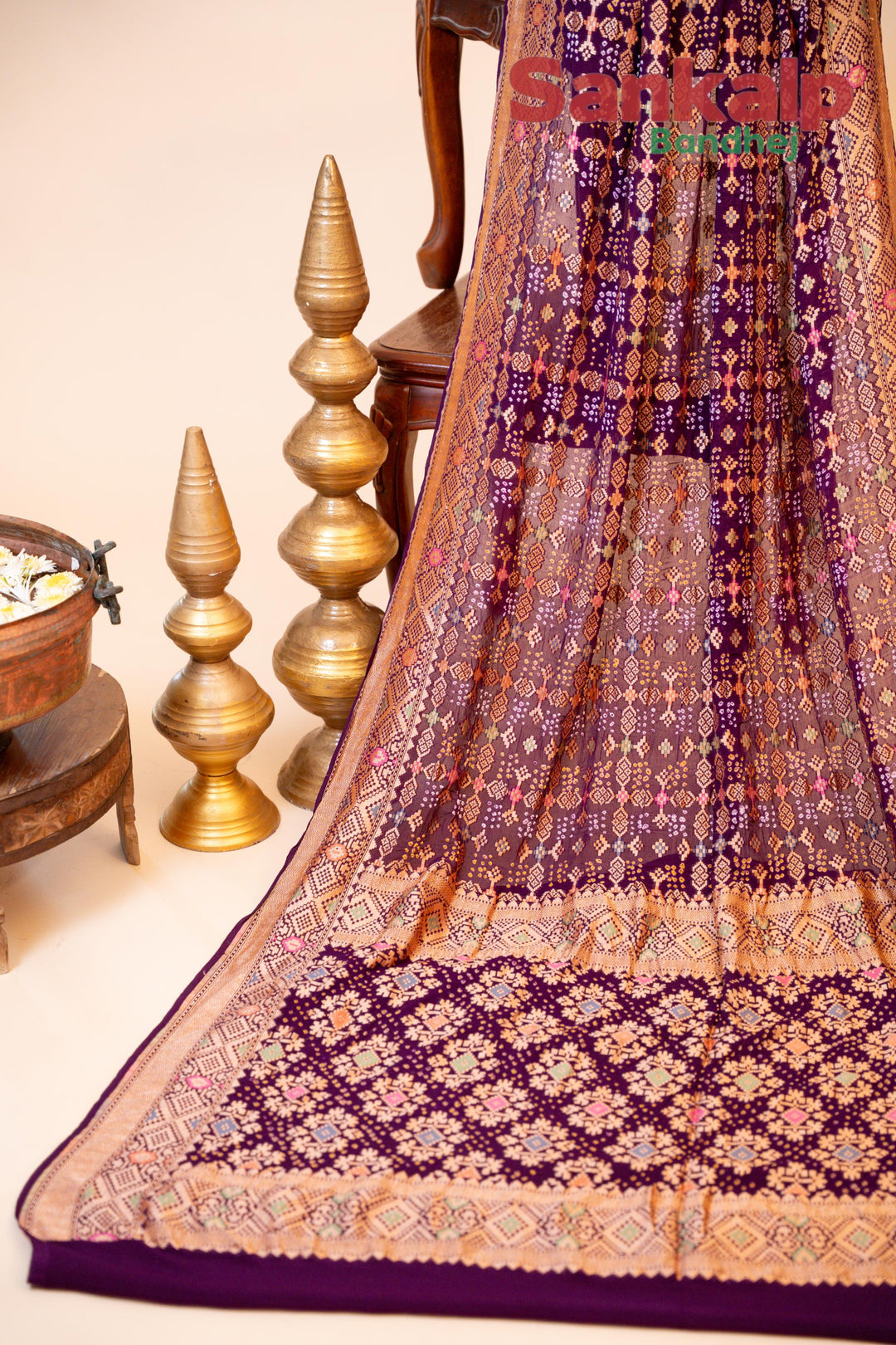 Pure Banarasi Georgette Meenakari Saree With Neem Zari