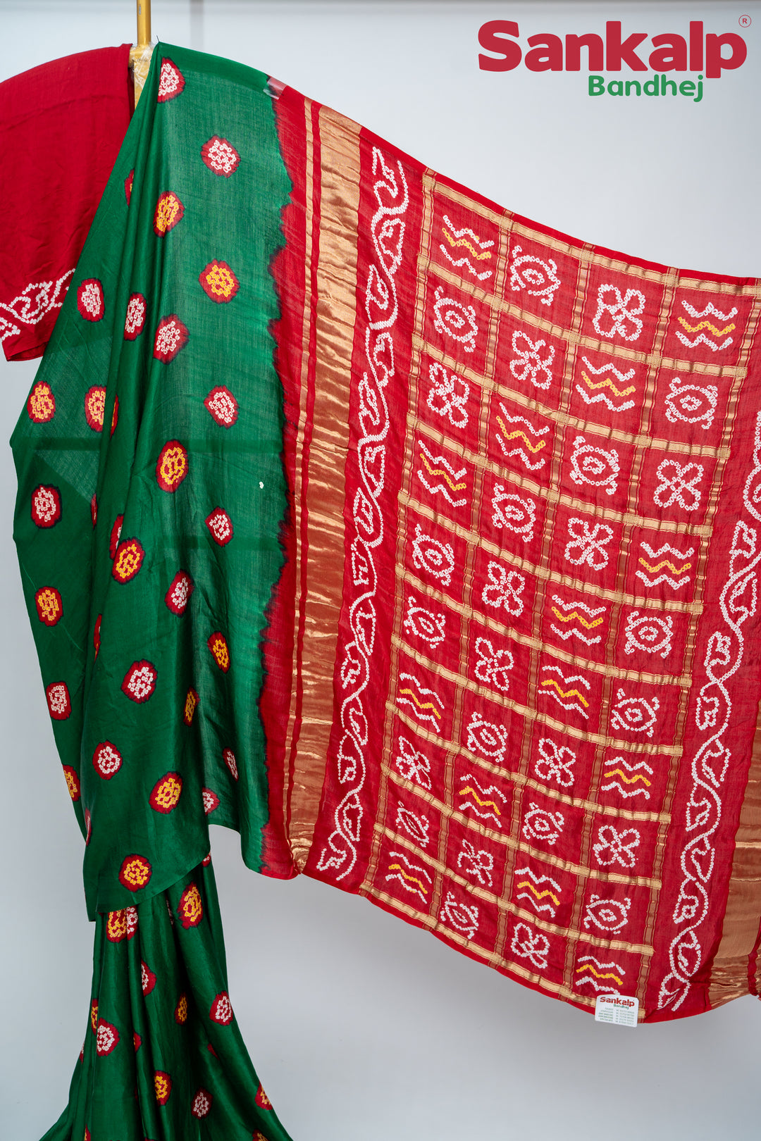 Red Green Gulti Gaji Silk Bandhani Saree