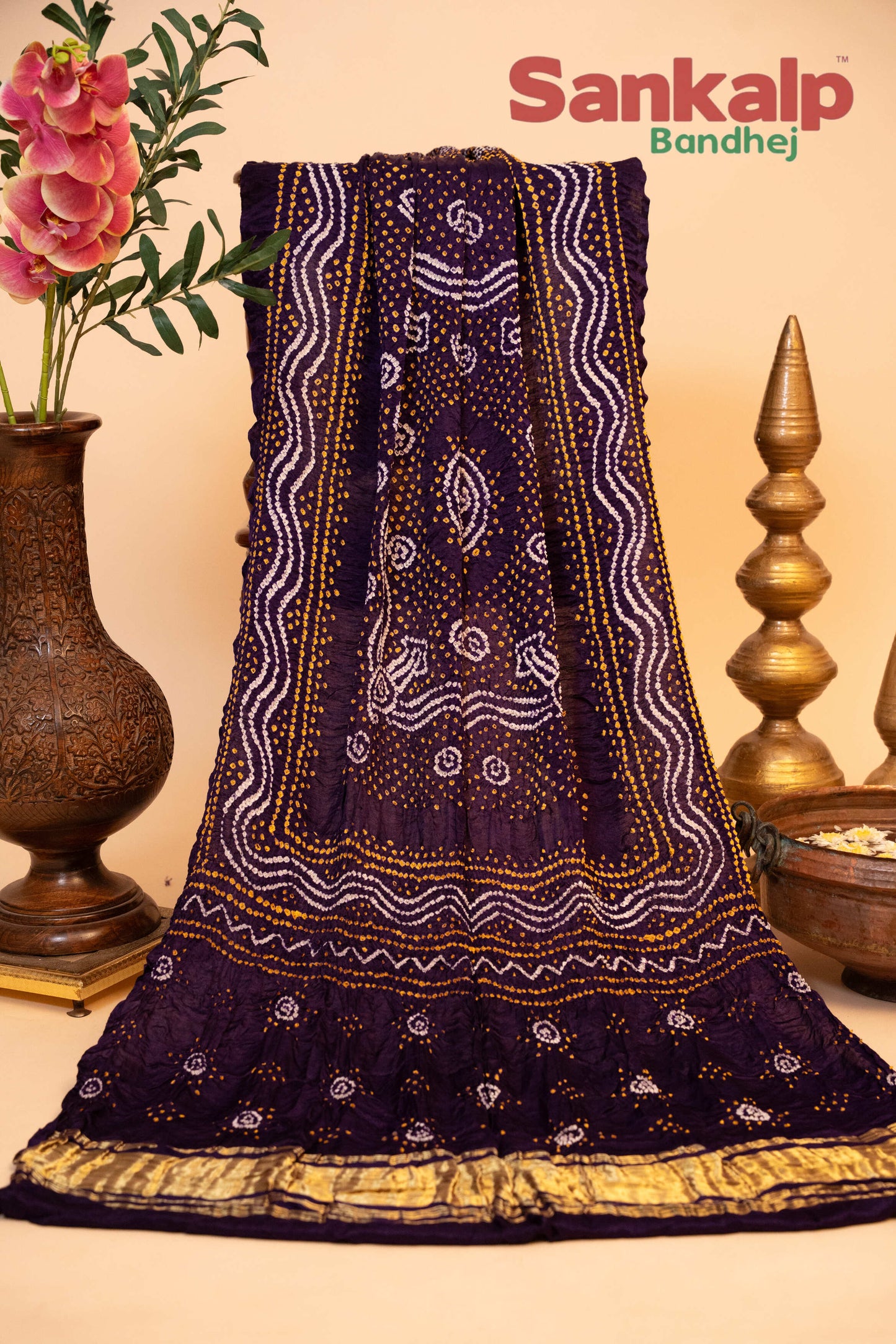 Gajji Silk Chandrakani Magenta Dupatta