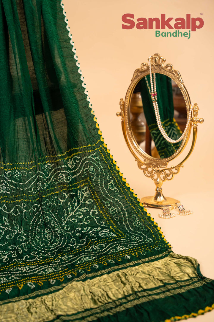 Dark Green Pure Gajji Silk Bandhani Saree With Lagdi Patta Pallav