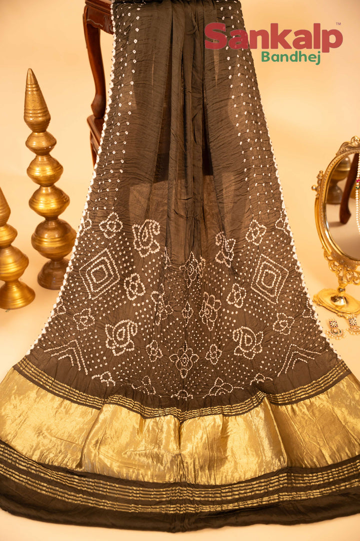 Light Chocolate Pure Modal Silk Lagdi Patta Pallav Bandhani Saree