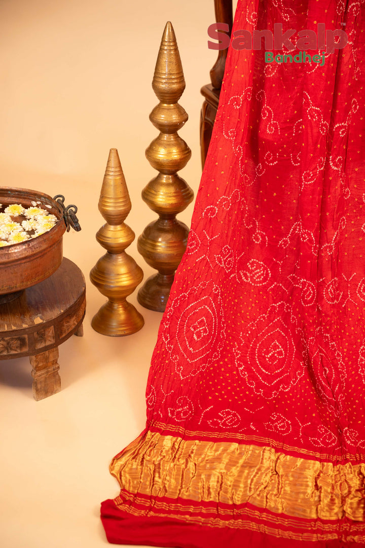 Red Gajji Silk Bandhej Saree With Lagdi Patta Pallav